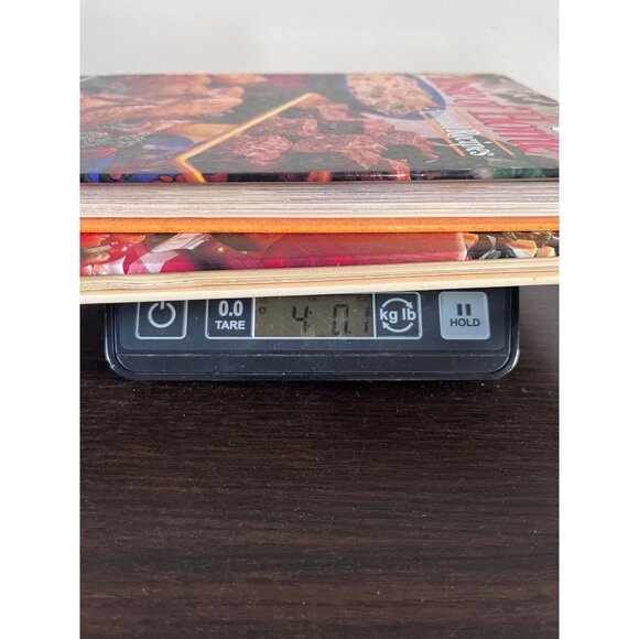 Taste Of Home Bundle Of Two Hardback Cookbooks Recipes - Picture 9 of 9